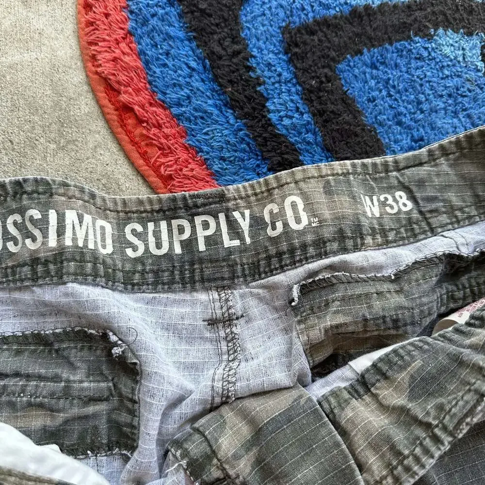 Mossimo Supply Co. Men's Green Camo Ripstop Cargo Shorts Size 38 - Picture 3 of 3